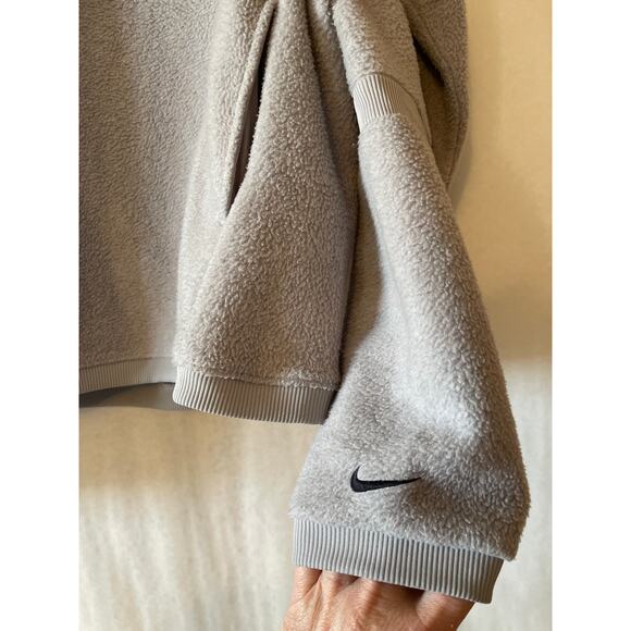Nike Peloton Scuba Logo Sweatshirt Women Gray with Black Size Small Fleece - Picture 5 of 8